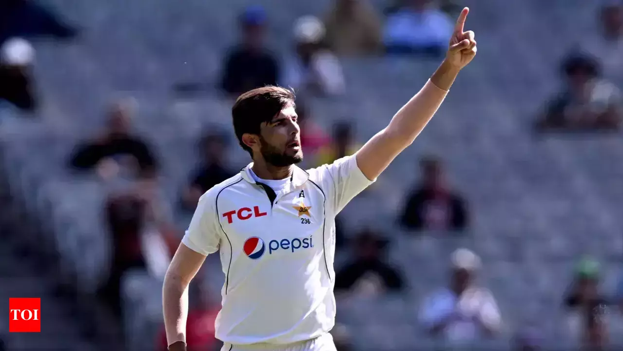Hafeez defends Pakistan's decision to rest Afridi for third Test